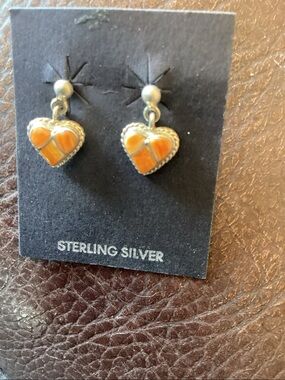 Earrings Native American made Hearts Sterling Silver Natural Spiny Oyster Shell
